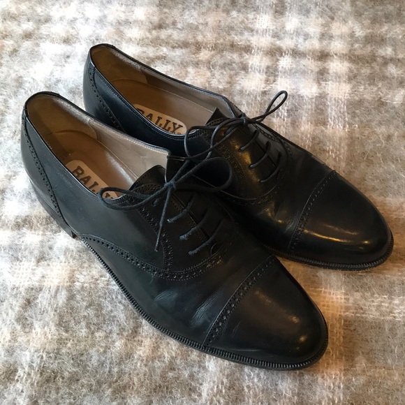 bally oxfords